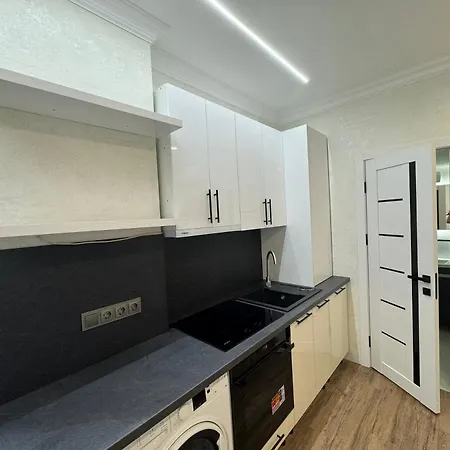 Alex Center Apartment *